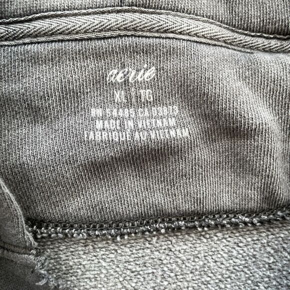 Aerie Oversized Broken-In Hoodie Gray Fleece Cozy Pullover Womens Size XL - Picture 8 of 12